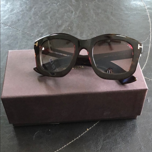 Tom Ford Accessories - Tom Ford Julia Women’s Sunglasses